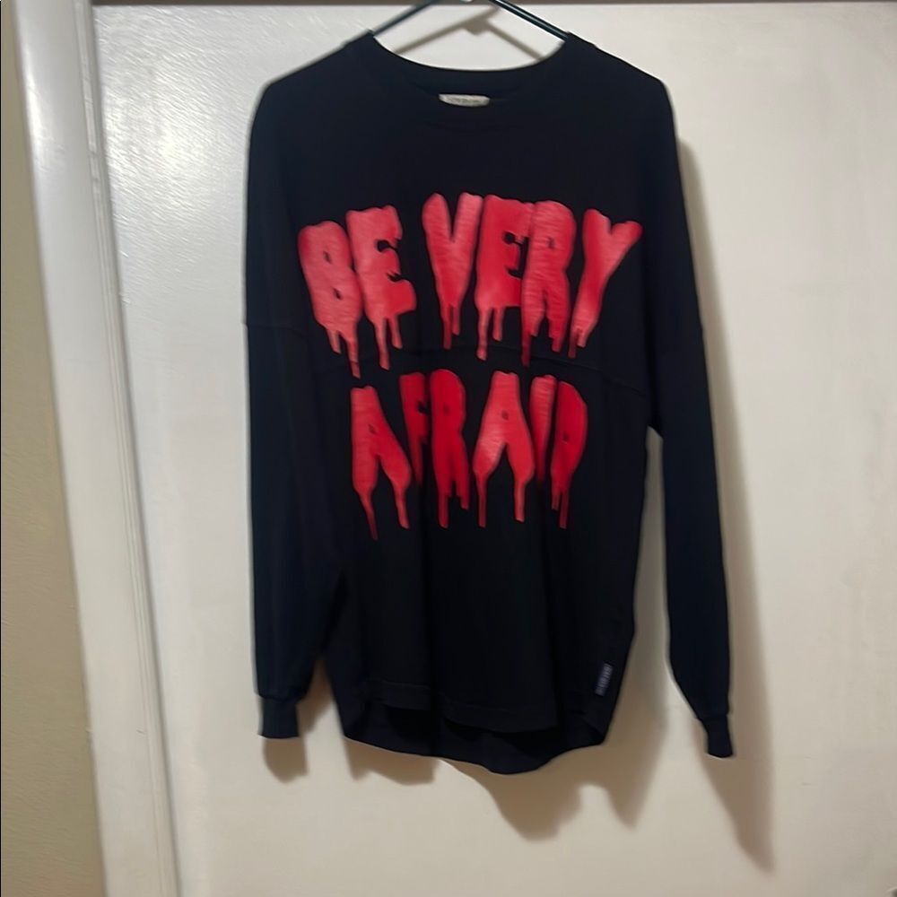 Busch Gardens, how O scream long sleeve T-shirt size small